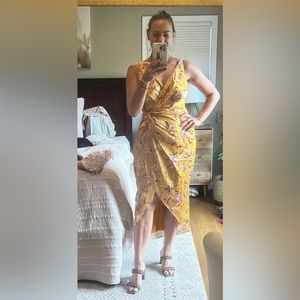 Yellow Express dress, size medium